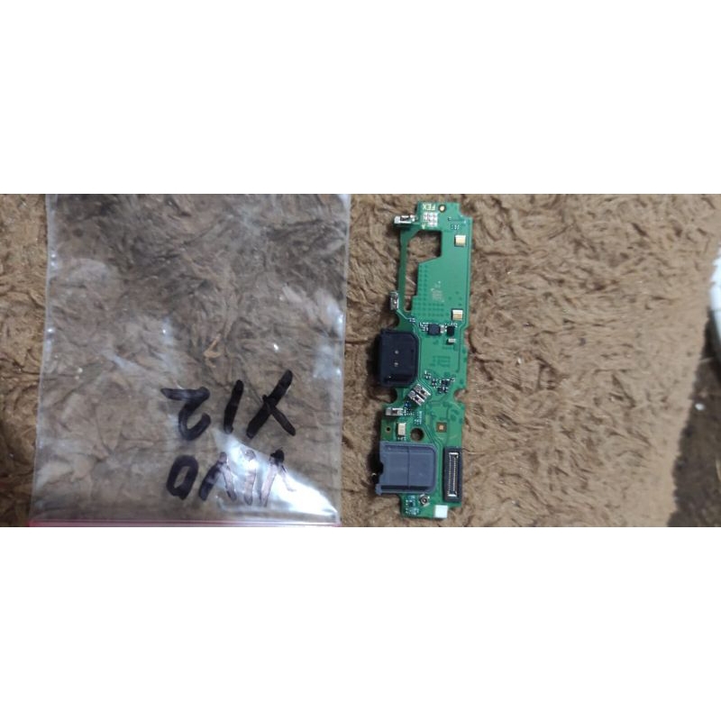 bord cas Vivo y12/12i/Y15 ori copotan/bawaan hp.