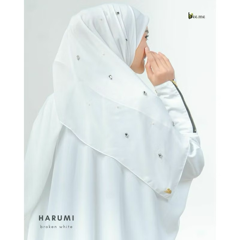 Beeme scarves - Hijab segi empat payet harumi series original beeme scarves