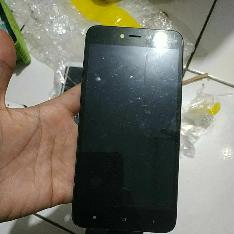 lcd ok touchscreen rusak bekas redmi note 5a