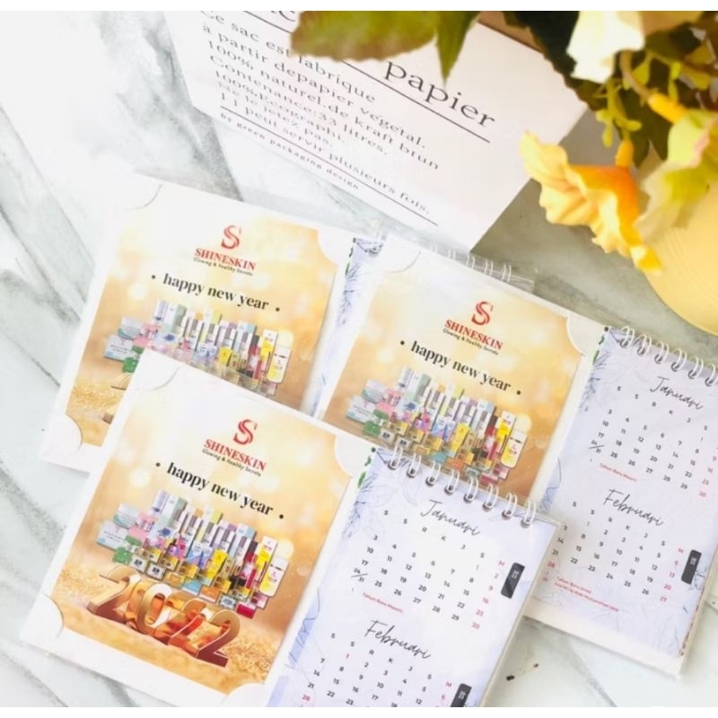 

Souvenir Kalender Duduk Custom