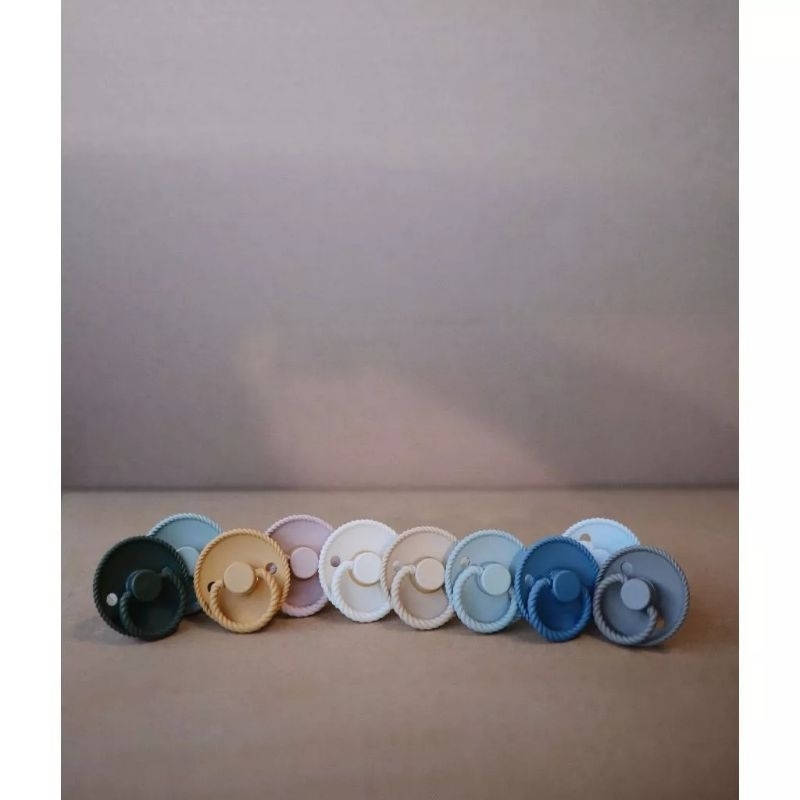 Frigg Empeng Bayi Natural Pacifer Rubber Daisy Full / Moon Phase / Rope Full