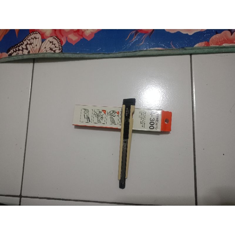 

cutter kecil A-300 Kenko