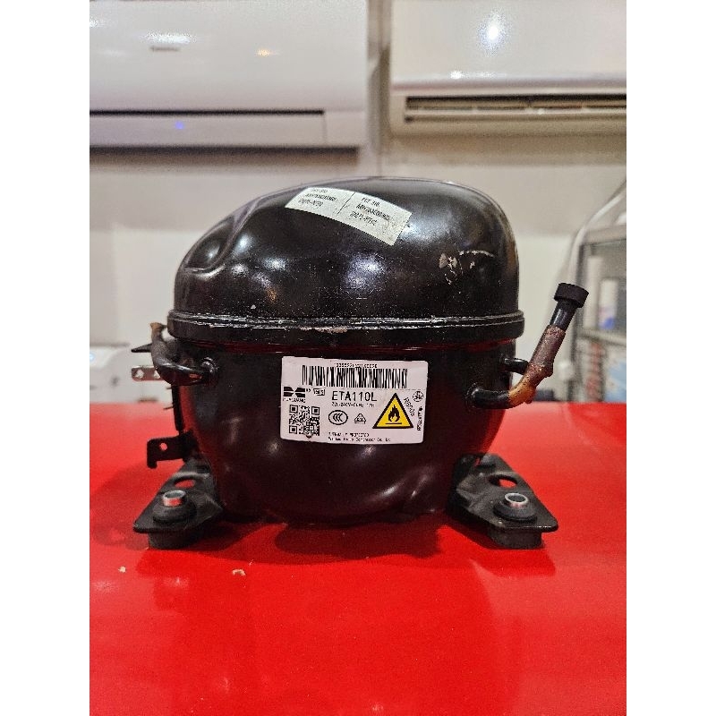 KOMPRESOR INVERTER 1/3PK BOX FRESER 300L POLYTRON PCF 318 REFRIGERANT R600A TYPE ETA110L