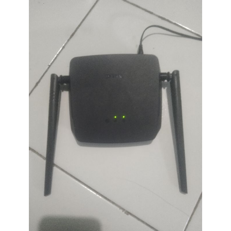 router wifi merk D-Link Dir 612