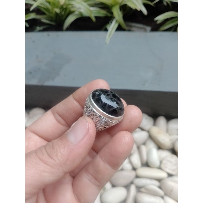 batu bacan badar kura