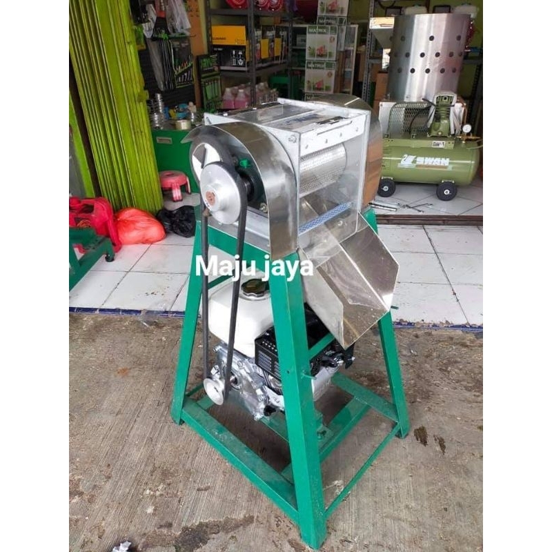 mesin parut kelapa super roll parut 4,5in mesin Honda GX 160 ORI