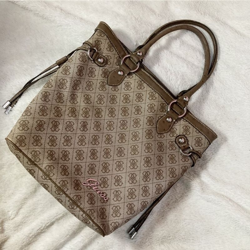 GUESS authentic/original brown monogram medium tote bag