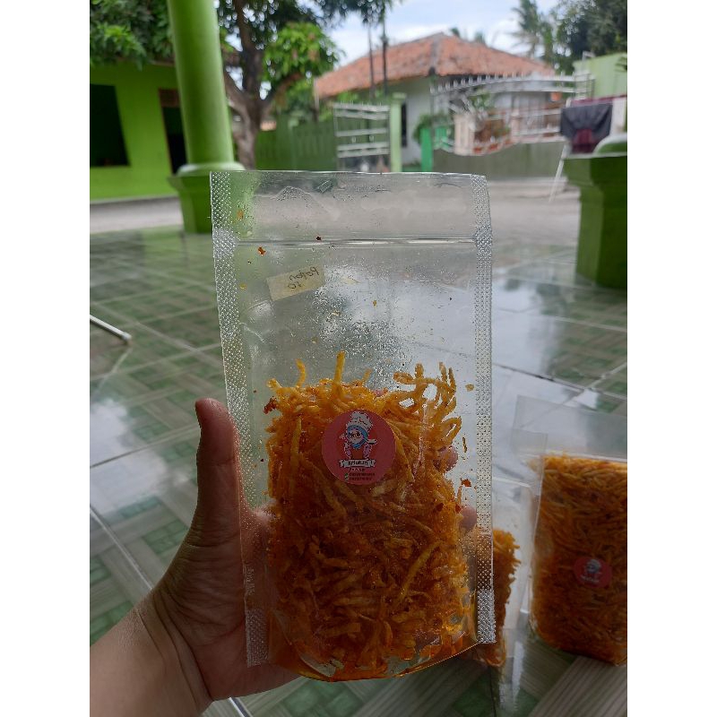 

Keripik kentang mustopa Pedas Kering