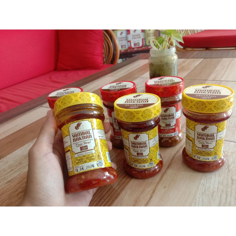

Paket Hemat !!!! 1 Dus isi 6 Botol Sambal Naknan Level 1, 3 & 5 | Expired Date : 2026