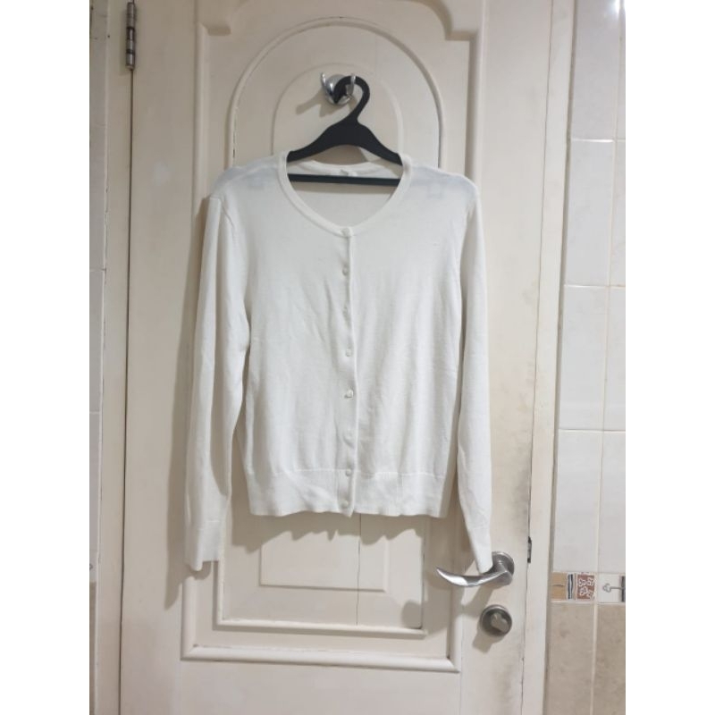 Cardigan Putih H&M