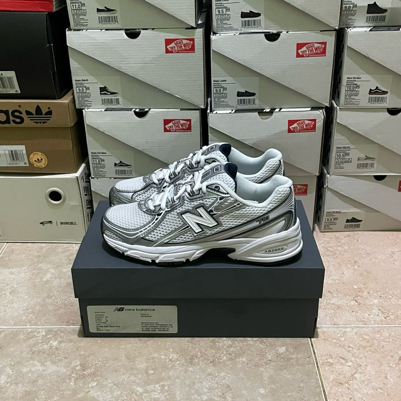 New balance 740 white indigo (Resmi PT MAP)