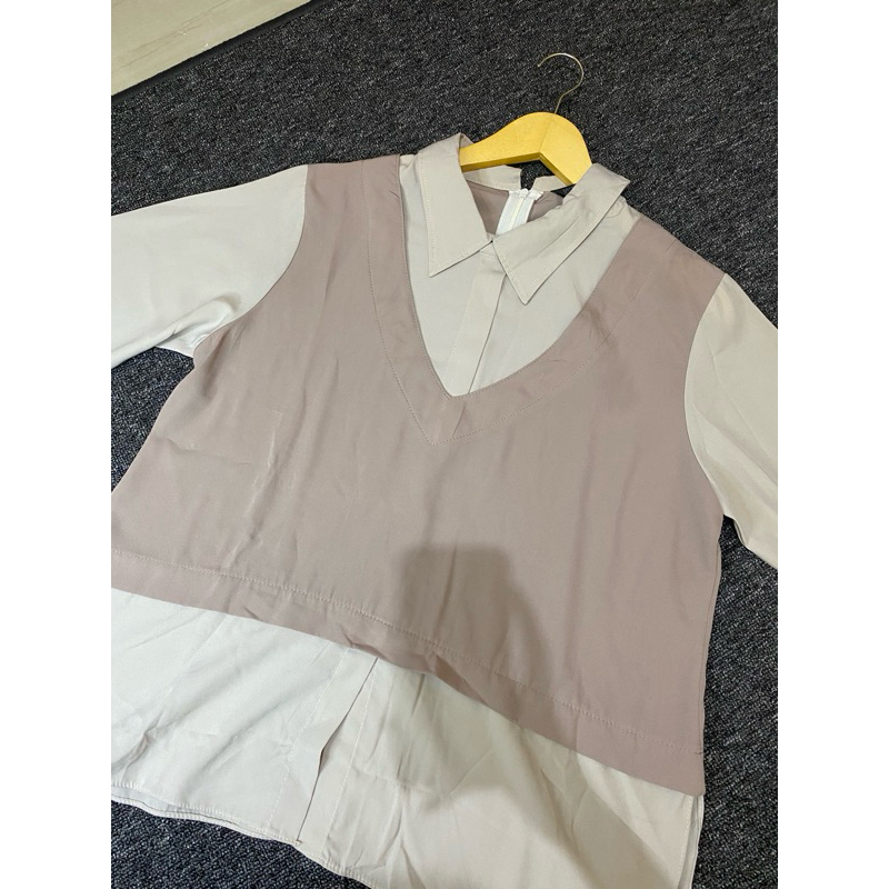 PRELOVED Blouse Kyoya