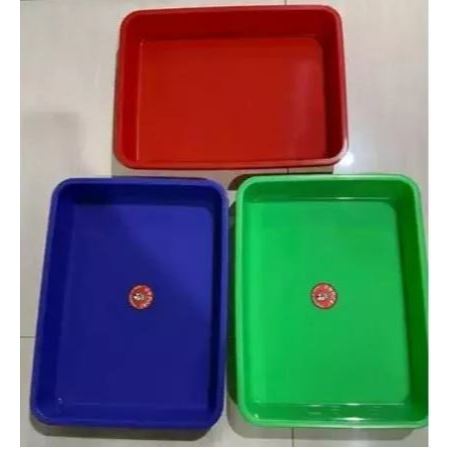 Nampan Plastik / Nampan Plastik No. 3 / Baki Plastik / Nampan Serbaguna / Nampan Segi Plastik / Namp