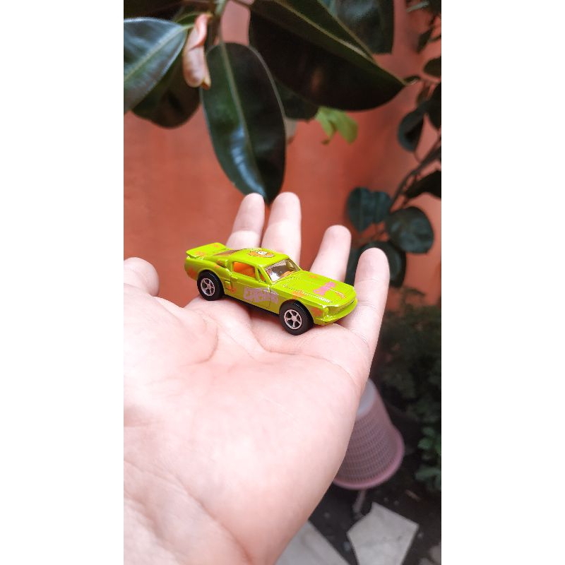 Diecast Racing Champions ERTL Scooby Doo Loose 68 Ford Mustang