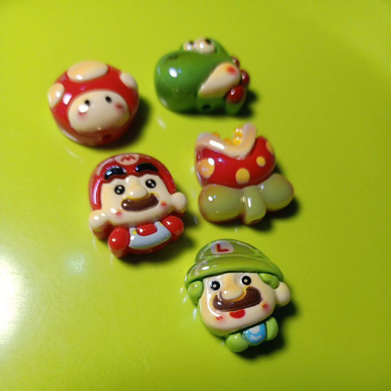 Karakter mario DingYi