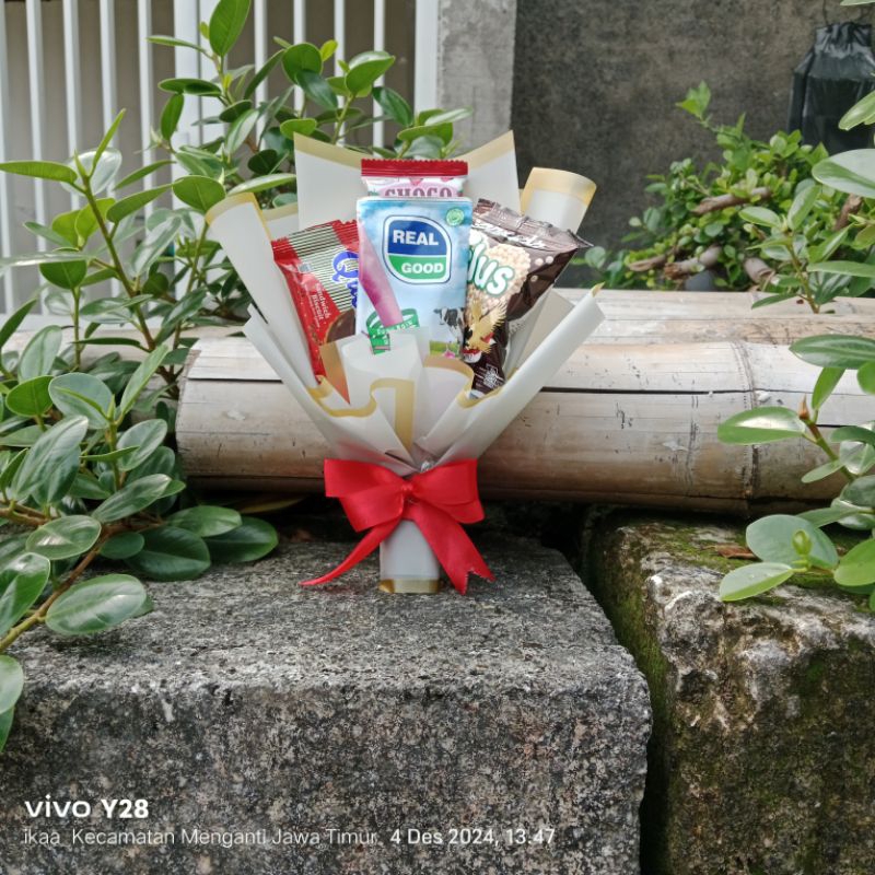 

Buket Real Good dan snack promo
