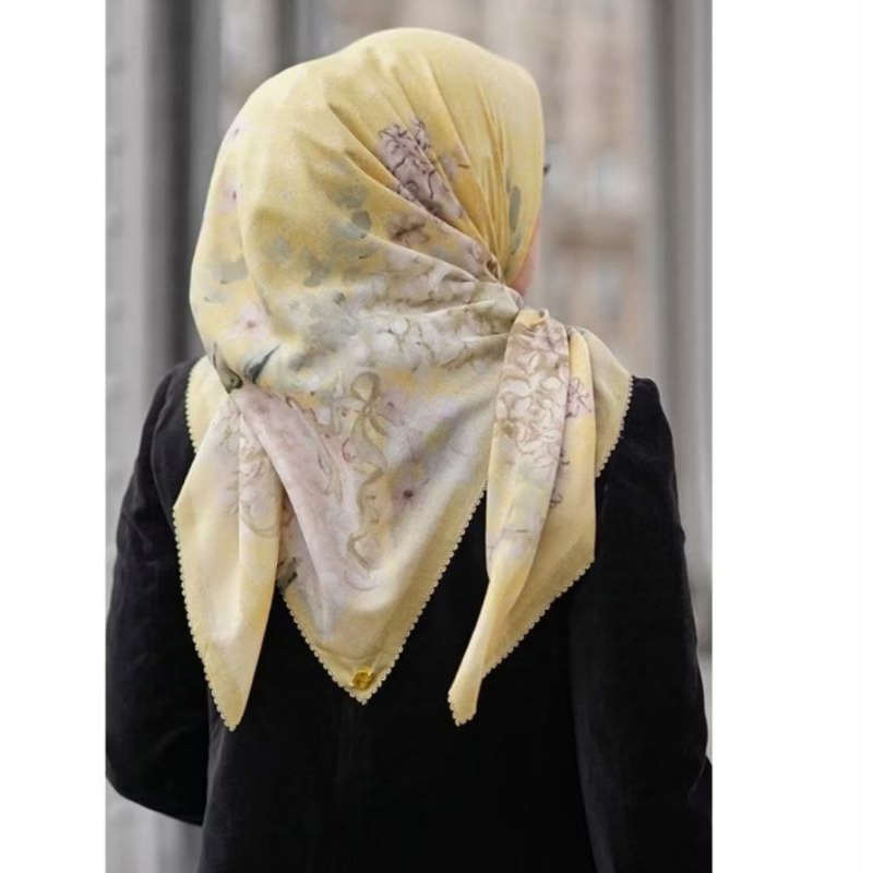 Hijab Buttonscarves Hydrangea Jaune