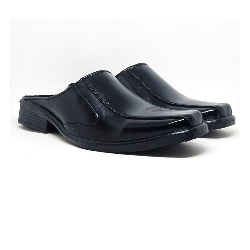 Sepatu Slop Kulit Pria Sepatu Slop Bustong Terlaris/SEPATU SLOP BUSTONG PRIA DEWASA  KEKINIAN/SEPATU