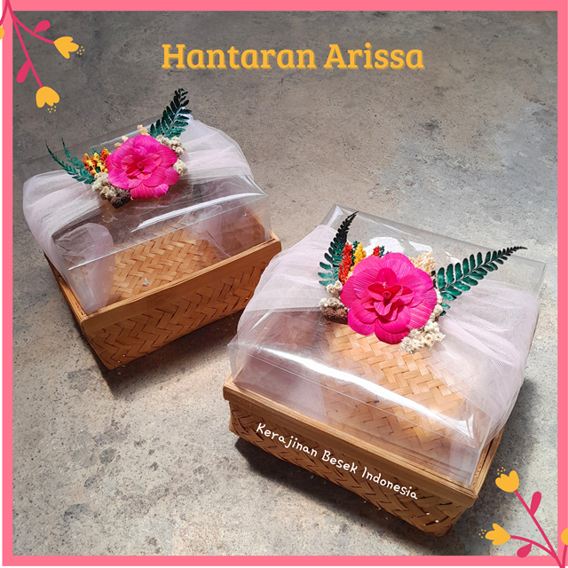 

BOX HANTARAN SESERAHAN PERNIKAHAN SATUAN Besek wengku mika bunga rustic