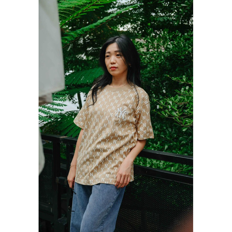 MLB Korea Jacquard Monogram Tee Beige Original / Baju Kaos MLB Aunthentic