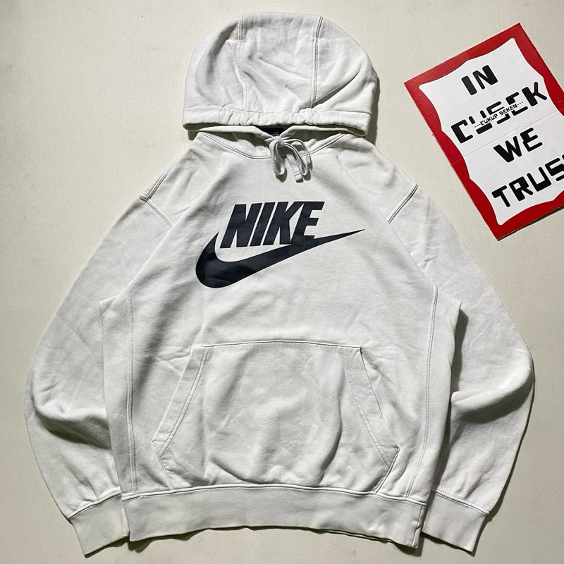 HOODIE NIKE PUTIH