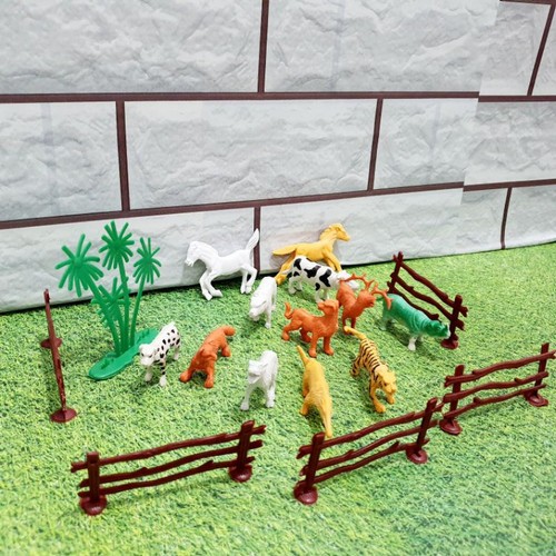 MAINAN MINIATUR HEWAN KARET KECIL ISI 12 PCS PLUS PAGAR POHON ANIMAL NEW SET