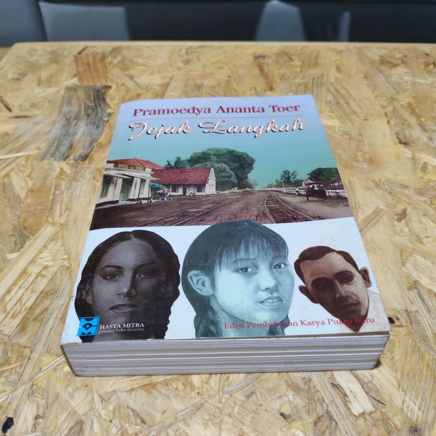 Novel Jejak Langkah Pramoedya Ananta Toer