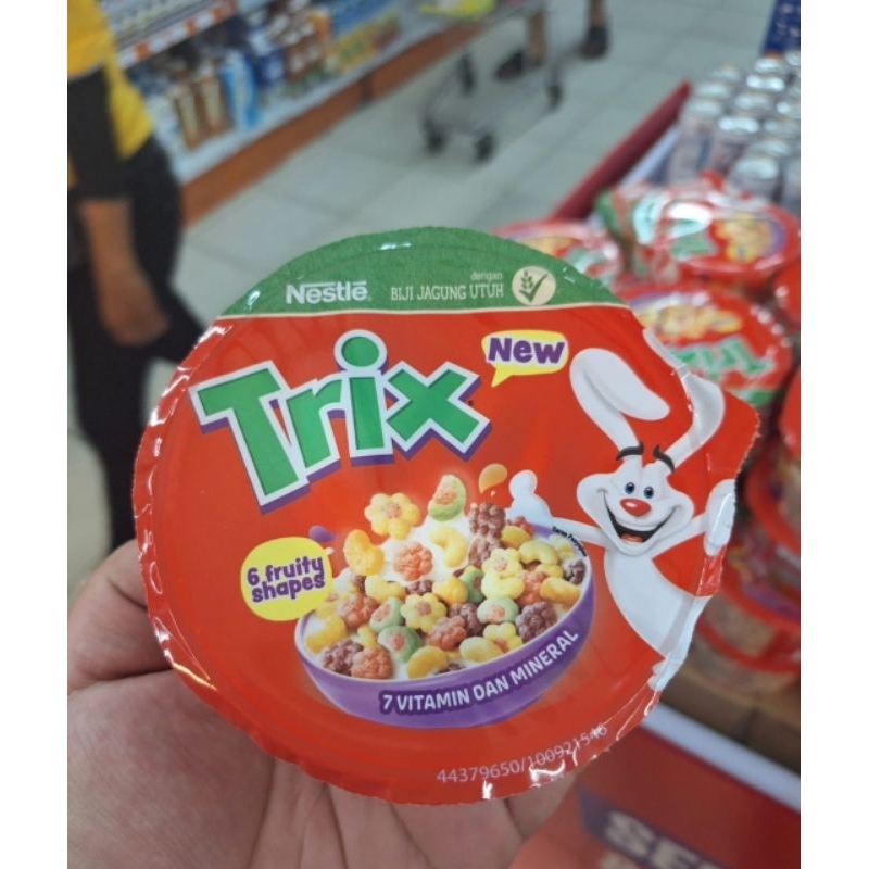 

Nestle Trix 30gram cup cereal