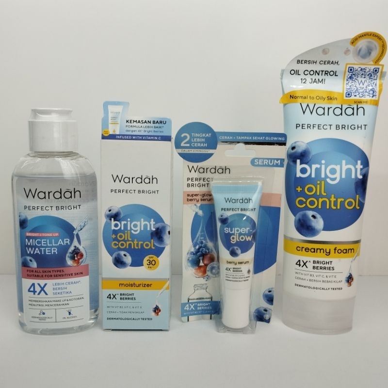 Wardah Perfect Bright Paket Seris 4in1 Bright +Oil Control
