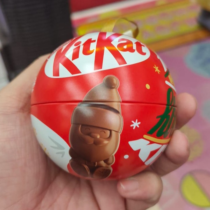 

KitKat Jepang Christmas Edition / Kitkat Holiday Santa Ornament Can