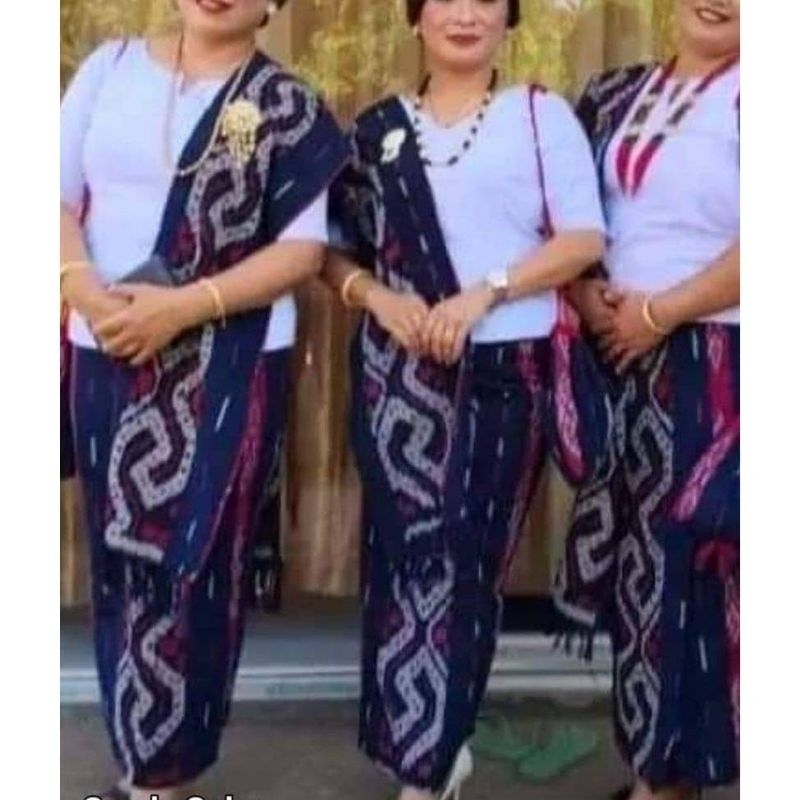 [Baju+Rok+Slendang+Tas Sepuk] - Setelan Wanita Adat Toraja Ntt Tenun Asli Jepara