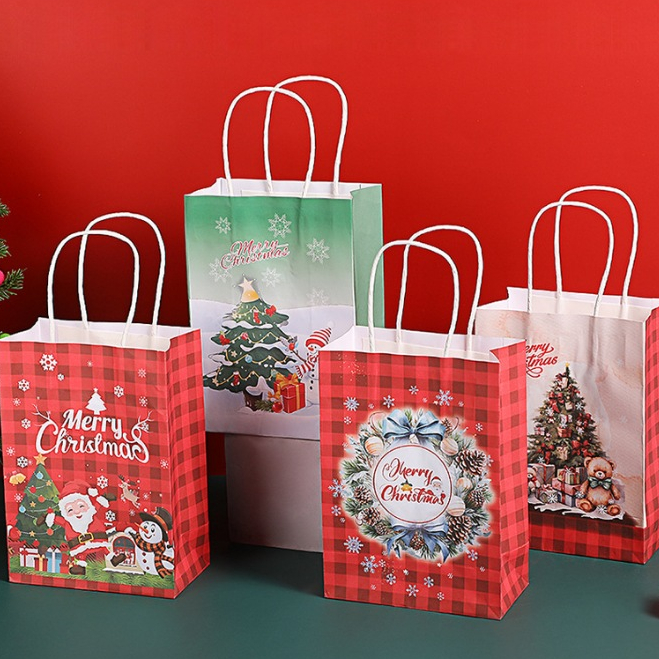 

15x8x21cm Christmas Paper Bag. Kantong Natal. Gables Box Natal. Goodie Bag Natal