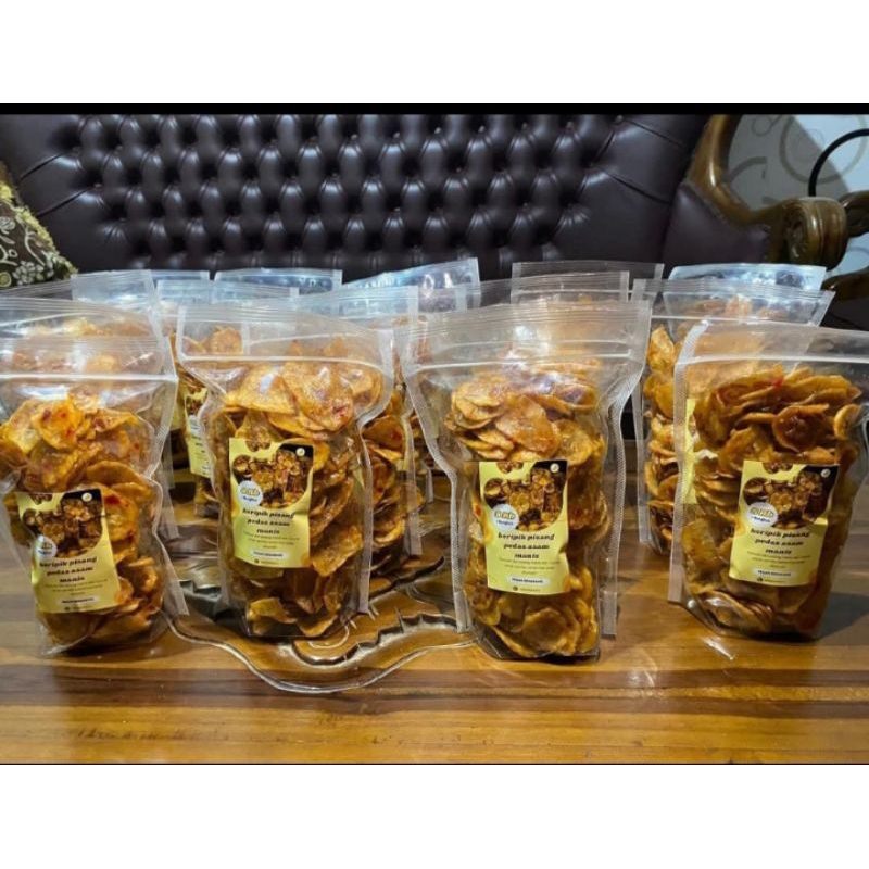 

BESTAK PISANG ASAM MANIS