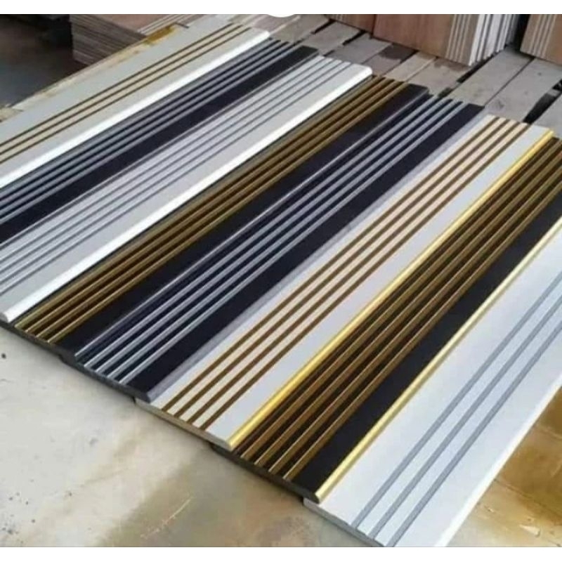 Plint list granit 10×60 motif