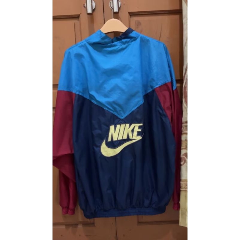WB NIKE VINTAGE COLORBLOK