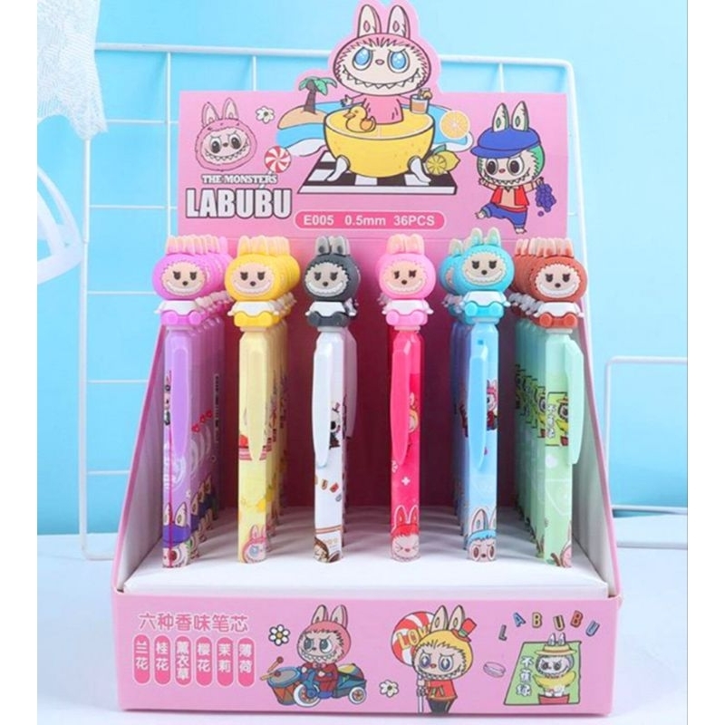 

Pen Labubu Boneka