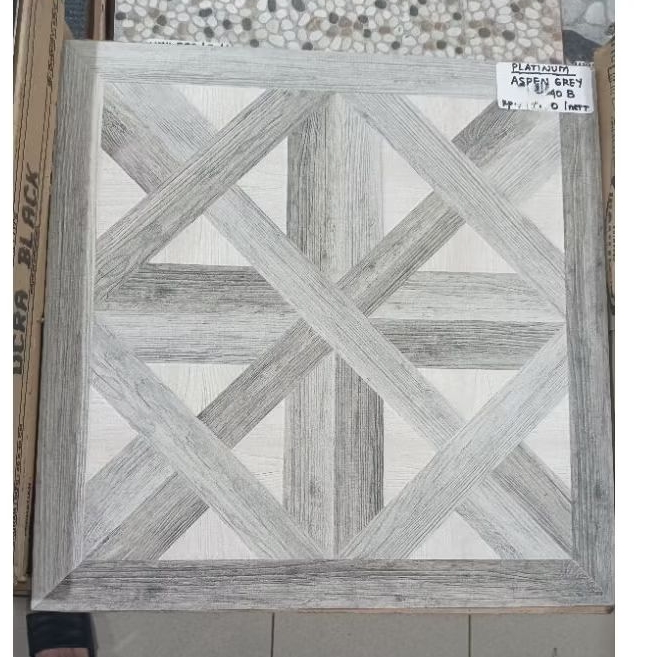 keramik Platinum Aspen Grey 40x40 kw2/dus (kasar timbul)
