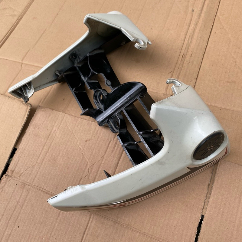 sayap tangki cover sayap byson sayap yamaha byson original