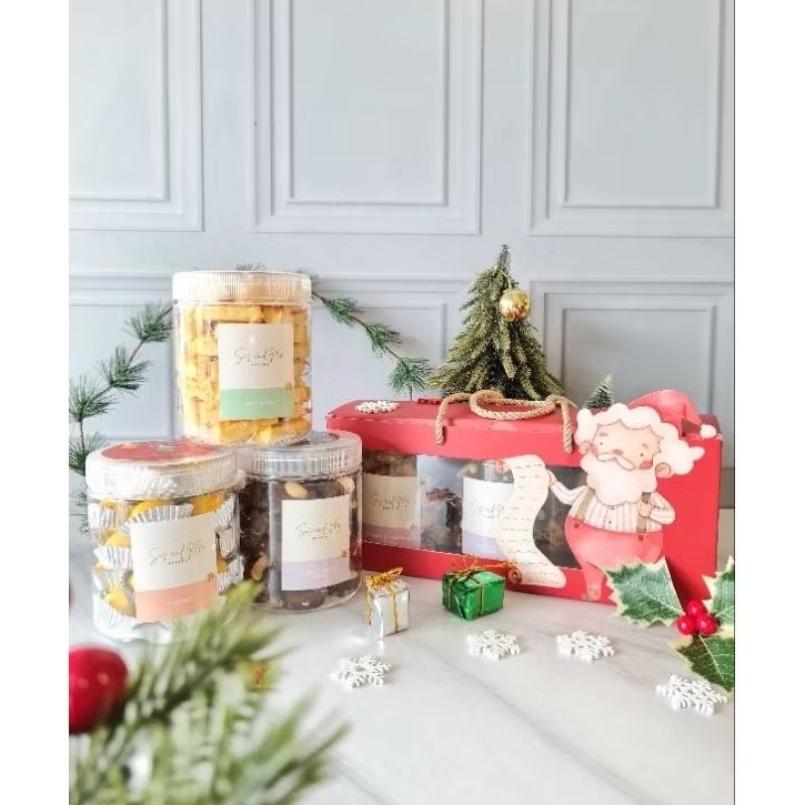 

SANTA HAMPERS. HAMPERS NATAL