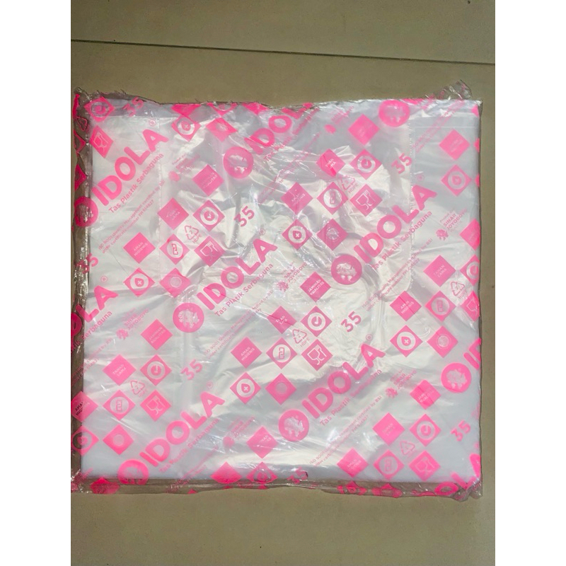 Plastik asoy IDOLA PINK uk 28cmx50cm Bening buram dan lebar juga panjang,cocok untuk londry