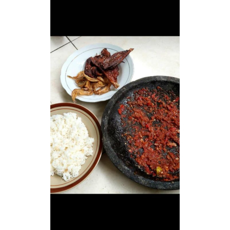 

Ikan Gereh Gurih 100Gram
