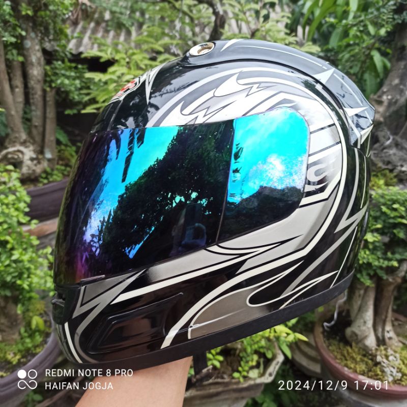 helm lawas merk WTC