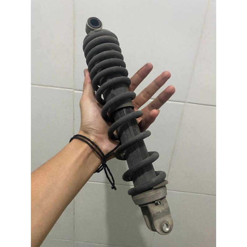 shock original copotan honda beat street