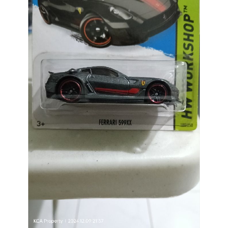 Hot Wheels Ferrari 599xx Black HW Workshop