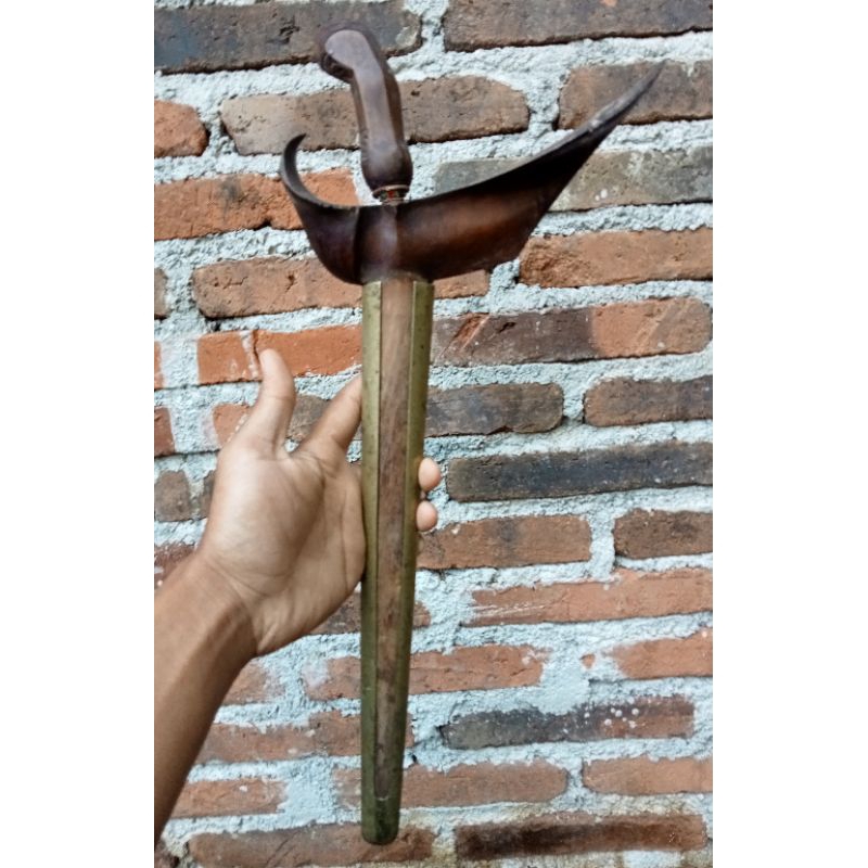 Warangka Ladrang Iras Lawasan