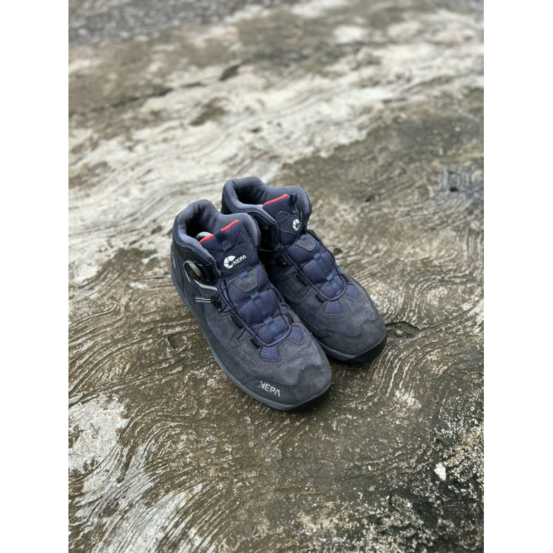 Sepatu gunung second original nepa