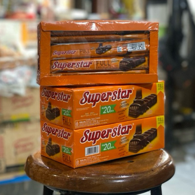 

SUPERSTAR WAFER COKLAT ( BOX )