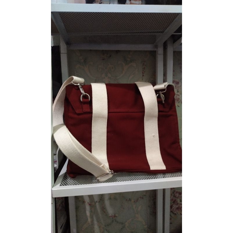 tas preloved Hush Puppies