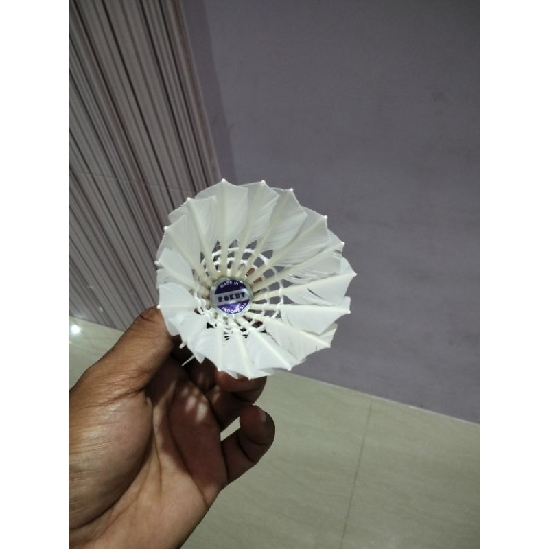 Shuttlecock roket ungu bekas 90 - 95%