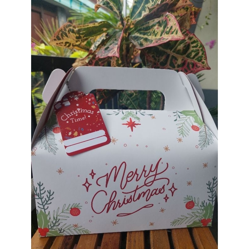 

Paket Hampers Natal Joy Package isi 11 soft cookies